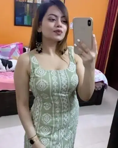 Call Girl in Ganeshpeth